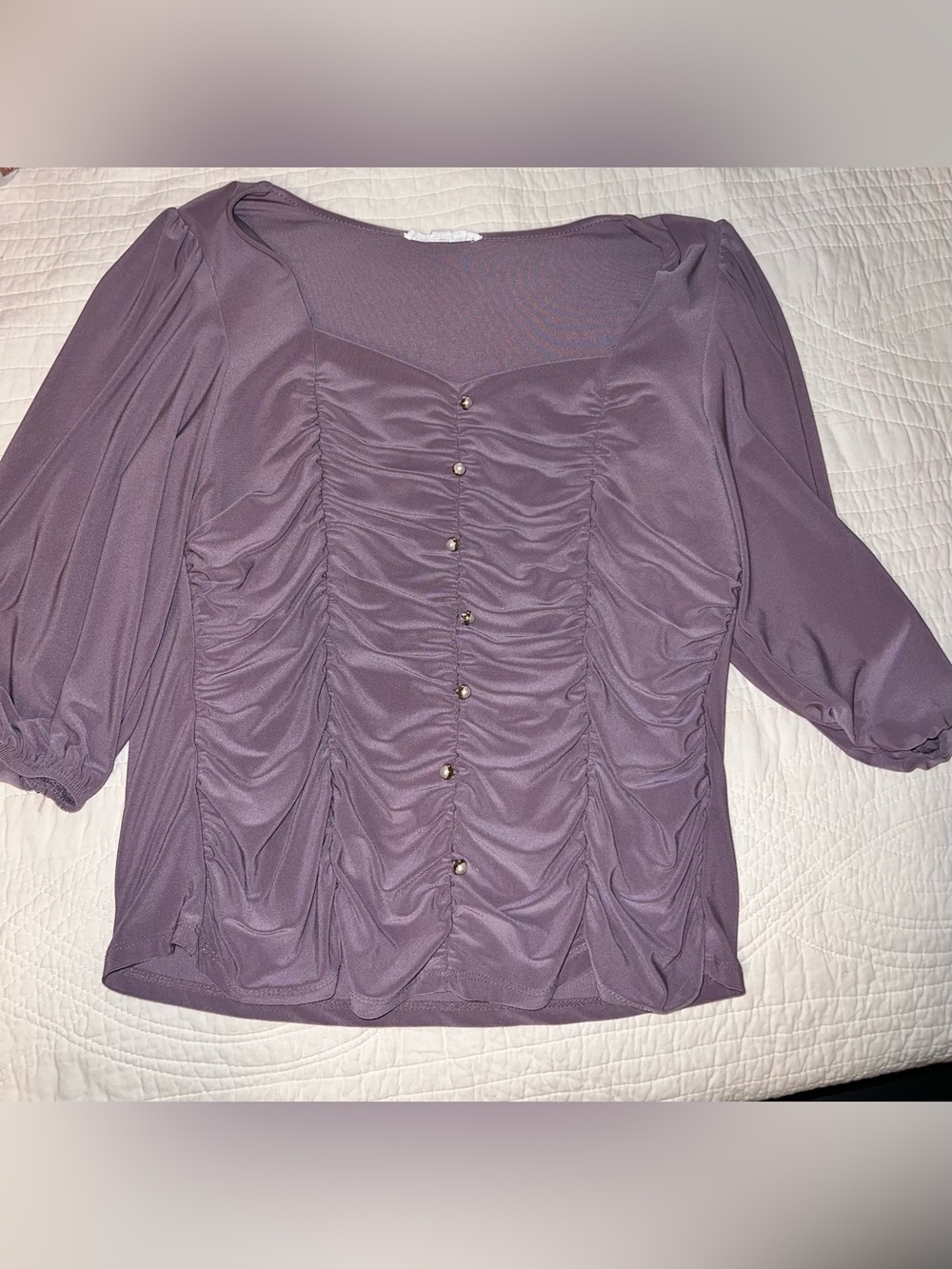 Ruched Pearl-Button Women’s Top in Mauve Purple